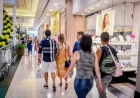 Trabalho no domingo e feriados: sem “apoio” do governo, lojistas têm recorrido a parlamentares para tentar reverter medidas
