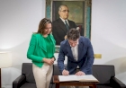Vilmar Zanchin transmite cargo de presidente à deputada Delegada Nadine