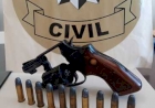 Polícia Civil prende homem por porte  ilegal de arma de fogo
