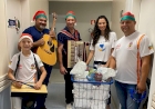 Grupos transmitem a magia da data no Santa Terezinha