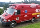Bombeiros resgatam o corpo de jovem de 21 anos que se afogou na Cascata Calsing, localizada no Km 8, na tarde de domingo (07)