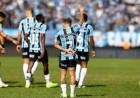 Grêmio supera o Vitória no Centenário