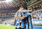 Grêmio goleia na estreia em casa contra o Caxias pelo Gauchão 2025
