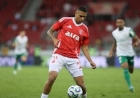 No Beira-Rio, Inter perde para o Palmeiras por 1 a 0 no Campeonato Brasileiro e encerra sequência invicta na temporada