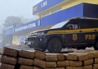 PRF prende casal de traficantes transportando 112 quilos de maconha