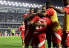 Na Vila Belmiro, Inter vence o Santos por 2 a 1 e sobe na tabela do Brasileirão