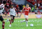 Diante de quase 44 mil torcedores, Inter se despede da Libertadores com derrota de 2 a 0 para o Flamengo