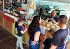 Feira da Agricultura Familiar leva sabor e tradição ao Acampamento Farroupilha em Porto Alegre