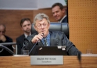 Iradir Pietroski é eleito presidente do Tribunal de Contas do RS.