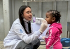 Ensino Odontologia da URI orienta crianças para escovação dental correta na empresa Comil