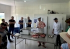 Carne ovina: cortes diferenciados e produção artesanal de linguiças são demonstrados em Faxinalzinho