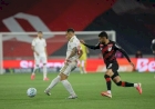 Fora de casa pelo Brasileirão, Inter perde de 2 a 0 para o Athletico Paranaense