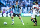 Na Arena, Grêmio vence o São Paulo e deixa a zona de rebaixamento do Brasileirão