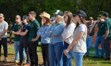 Dia de Campo das Faculdades IDEAU apresenta inovação, tecnologia e produtividade