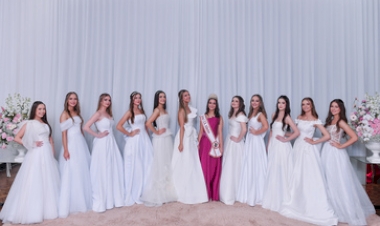 É neste domingo, o Chá Beneficente da Realeza e Debutantes 2023