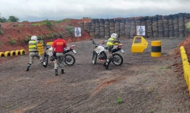 Militares do 3° RPMon celebram conclusão do Curso Tático de Policiamento com Motocicletas