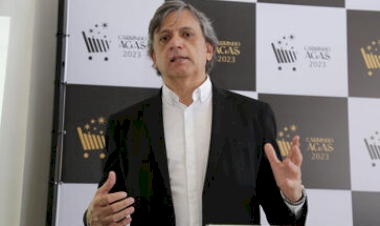 Supermercadistas reconhecem os destaques  do ano com o Carrinho Agas 2023