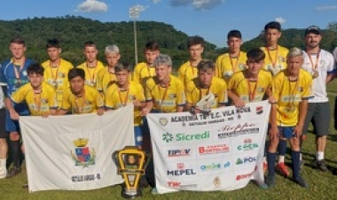 Academia TG de Getúlio Vargas, disputou em Marau a fase final do 24° Campeonato Regional de Futebol de Base