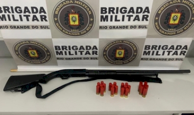 Polícia apreende espingarda e munições em Gaurama