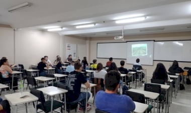 Acadêmicos de Direito da URI criam vídeos de comunicação e expressão