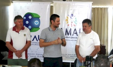 AMAU faz última reunião do ano, enaltecendo o espírito de união da região