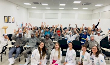 Acadêmicas de Enfermagem da URI realizam ação de educação em saúde