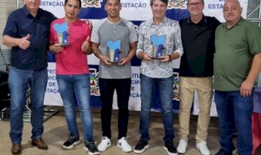 ENTREGA PREMIAÇÃO DO 3° CAMPEONATO MUNICIPAL DE FUTEVÔLEI DE ESTAÇÃO 2023 - TAÇA SICREDI