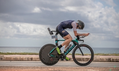Atleta Tiago Perez de olho nos Mundiais de Triathlon em 2024