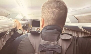 Jovem é vítima de importunação sexual quando viajava