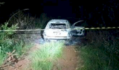 Veículo e corpo carbonizados são encontrados próximo a barragem da CORSAN em Lagoa Vermelha