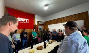 SUTRAF-AU e Cooperfamília entregam alimentos do PAA 2024