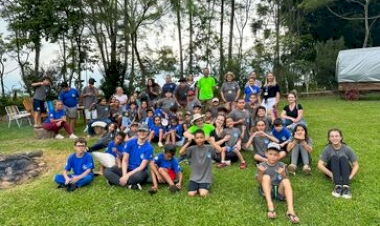 Getúlio Vargas - Crianças e Adolescentes participam de passeios no Rancho Flor de Tarumã e na Chácara Astolfi