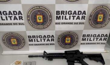 Homem é assassinado em Paulo Bento e são apreendidos fuzil e drogas durante as buscas