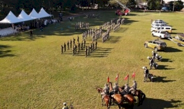 Solenidade de passagem de comando do CRPO-Planalto, 3°RPMon e do 3°BABM em Passo Fundo