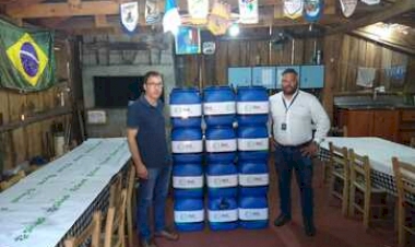 Prefeitura e Rotary Club de Getúlio Vargas implantam Programa Óleo Solidário, juntos, transformamos gotas de óleo em solidariedade