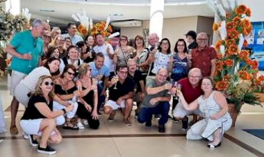 Reencontro Memorável: O Primeiro Encontro dos ExTudantes do Castro Alves