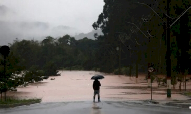 Governador decreta estado de calamidade pública por conta das cheias no RS