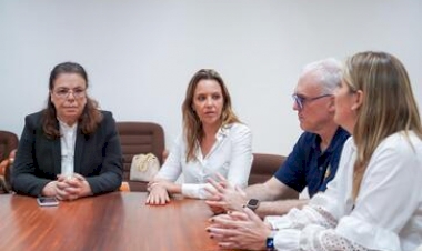 Delegada Nadine mobiliza entidades, poder público e sociedade civil para viabilizar abrigos femininos