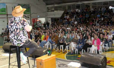 Centro Universitário IDEAU realiza Semana Acadêmica