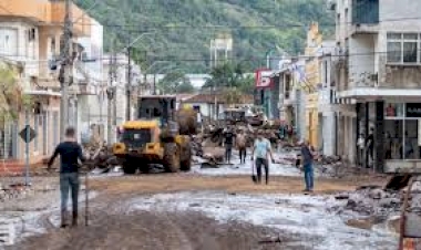 Mais de 617 mil pessoas ainda estão fora de casa no Rio Grande do Sul; 172 mortes foram confirmadas