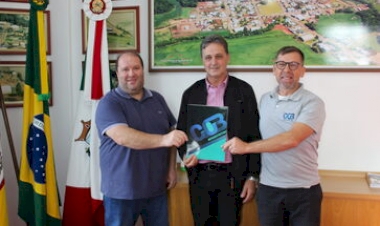 Assinado o início da obra de pavimentação asfáltica da perimetral de Ipiranga do Sul