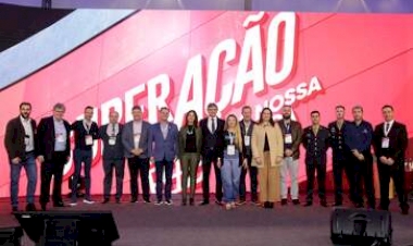 AGAS presta homenagem a personalidades de destaque na retomada do estado
