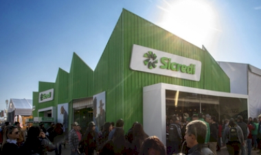 Sicredi fortalece parceria com a reconstrução do RS na Expointer 2024