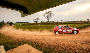 Erechim recebe prova de rally de regularidade para carros clássicos neste sábado