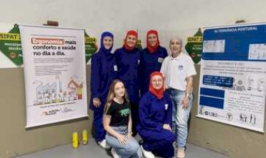 Fisioterapia da URI participa da SIPAT na AURORA COOP