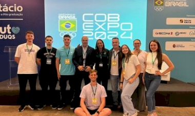 Estudantes da URI têm encontros com Diretor-Geral do COB e medalhista olímpico