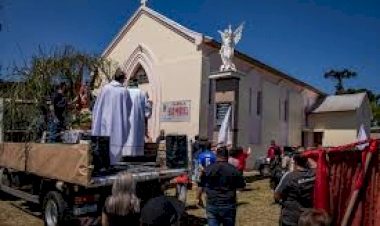 Espiritualidade e história unem fiéis de São Miguel Arcanjo