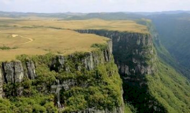 Impasse na concessão federal dos parques de Cambará do Sul preocupa o governo gaúcho