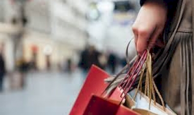 Chegada dos dias mais quentes deve viabilizar reação do comércio de vestuário, calçados e acessórios no Rio Grande do Sul