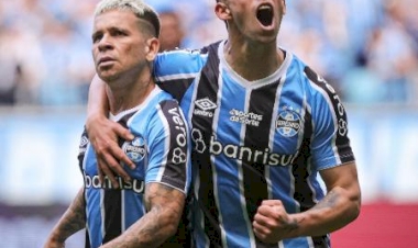 Na Arena, Grêmio vence por 3 a 1 o Atlético-GO e se afasta do zona de rebaixamento do Brasileirão